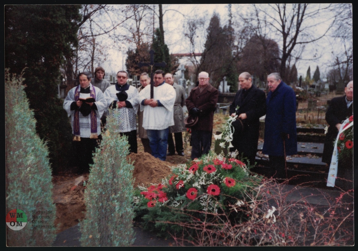 53-CCI15032020_0007-27-11-1991-pogrzeb-Stanislawa-Grabczewskiego