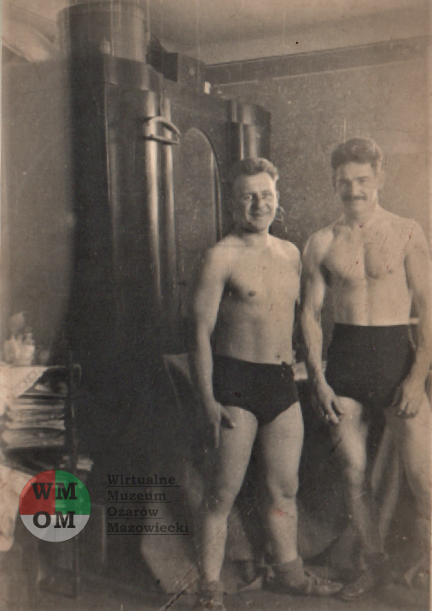10-Tomasz-z-kolegą-ok.1935