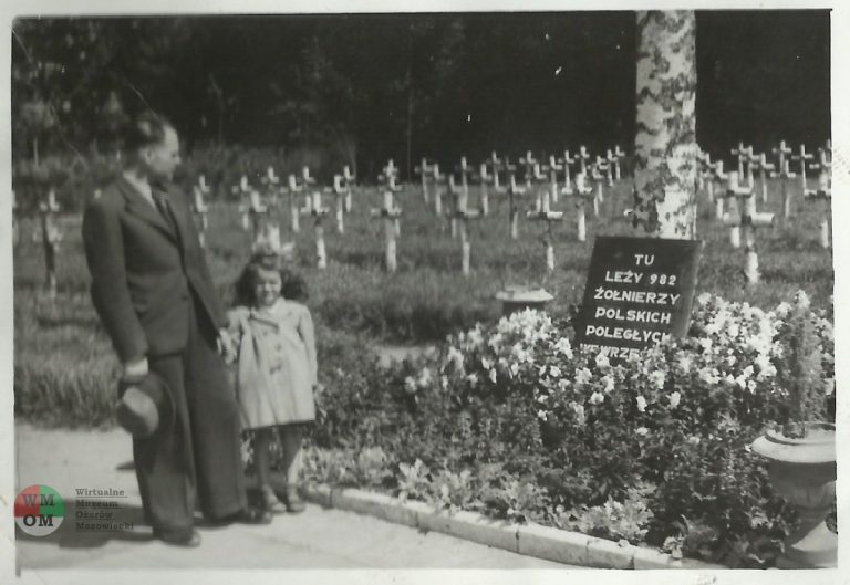 Read more about the article Cmentarz wojenny 1939 w Ołtarzewie